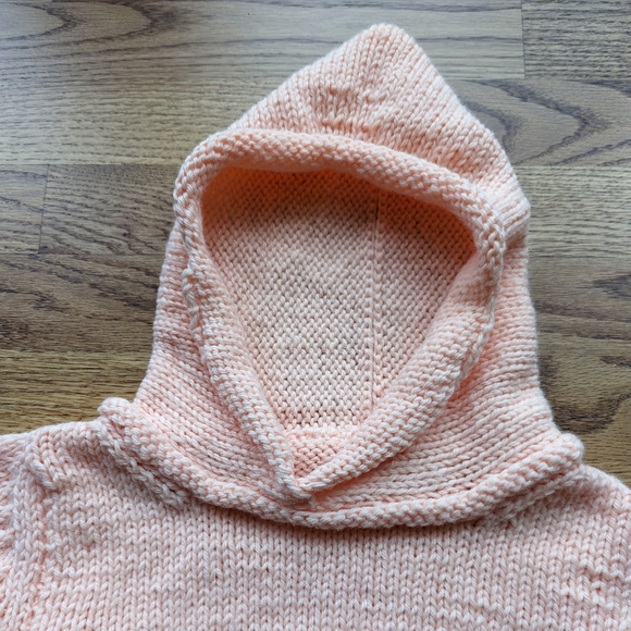 Hand knitted sweater - Picture 1 of 2